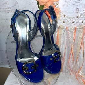 Size 8.5 M Stuart Weitzman Blue Patent heels